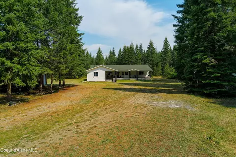 Exterior - 8924 E Black Bear Rd, Athol, ID 83801 photo 8 of 13