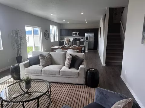3217 N Pale Fox St, Post Falls, ID 83854