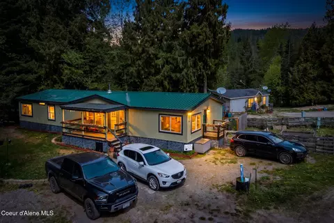 84 Big Burl Rd, Sagle, ID 83860