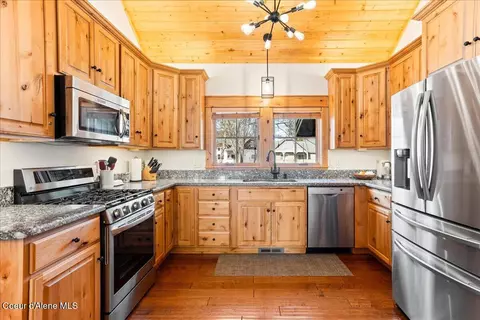 Kitchen - 509 Becker Ln, Dover, ID 83825 photo 1 of 2