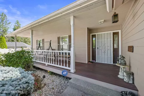 Exterior - 2285 E Stonebridge Ct, Post Falls, ID 83854 photo 4 of 12