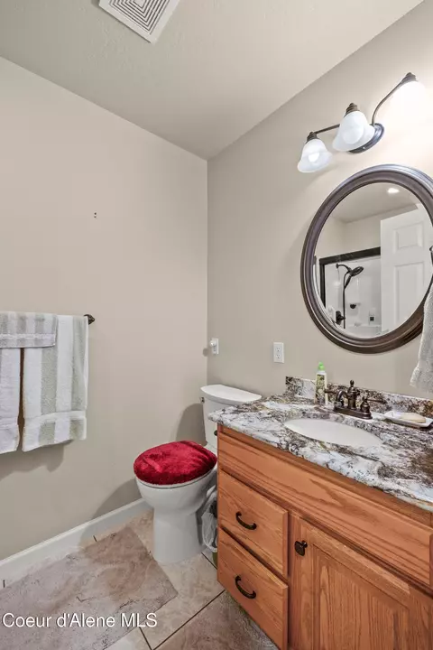 Bath - 2285 E Stonebridge Ct, Post Falls, ID 83854 photo 1 of 3