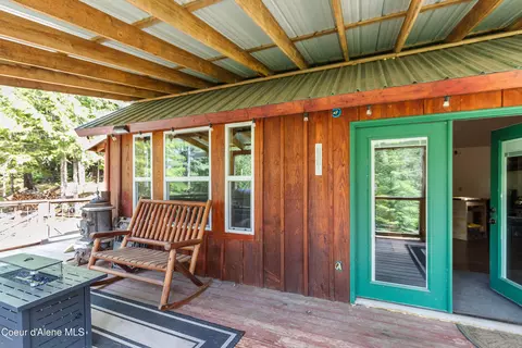 Exterior - 40 Laid Back Dr, Sandpoint, ID 83864 photo 1 of 15