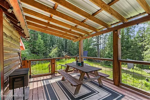 Exterior - 40 Laid Back Dr, Sandpoint, ID 83864 photo 4 of 15