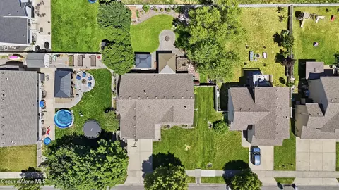View/Area - 1460 N Willamette Dr, Post Falls, ID 83854 photo 1 of 9