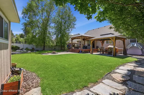 Exterior - 1460 N Willamette Dr, Post Falls, ID 83854 photo 5 of 10