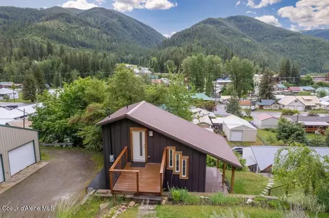 605 Hunter St, Mullan, ID 83846