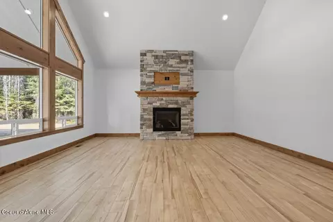 Living - 12664 E Howard Rd, Athol, ID 83801 photo 2 of 3