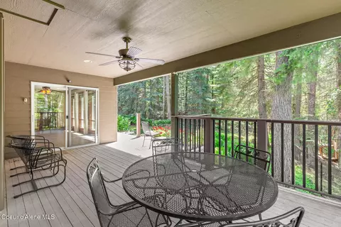 Exterior - 3075 E York Ct, Hayden, ID 83835 photo 4 of 14