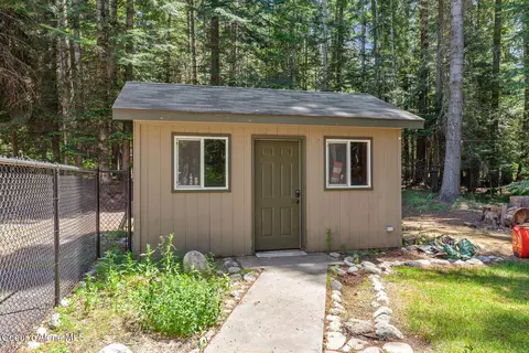 Exterior - 3075 E York Ct, Hayden, ID 83835 photo 11 of 14