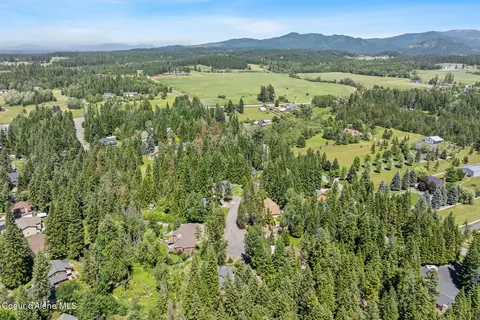 View/Area - 3075 E York Ct, Hayden, ID 83835 photo 6 of 10