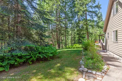 Exterior - 3075 E York Ct, Hayden, ID 83835 photo 5 of 14