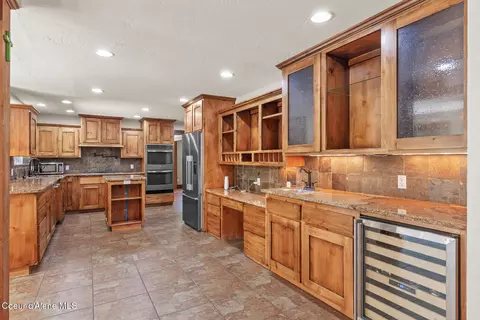 Kitchen - 3075 E York Ct, Hayden, ID 83835 photo 4 of 4