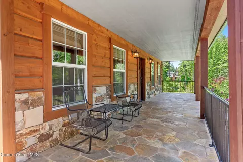 Exterior - 3075 E York Ct, Hayden, ID 83835 photo 3 of 14