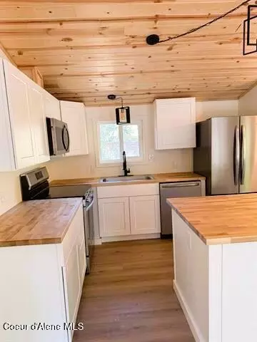 Kitchen - 151 View Rd, Kamiah, ID 83536 photo 6 of 7