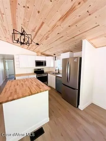 Kitchen - 151 View Rd, Kamiah, ID 83536 photo 2 of 7