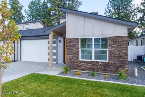 7374 N Breaux Dr, Coeur D'alene, ID 83815