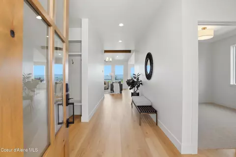 Entry Way - 3383 N Blaze Loop, Post Falls, ID 83854 photo 4 of 7
