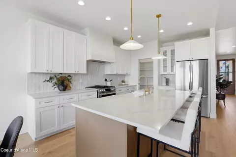 Kitchen - 3383 N Blaze Loop, Post Falls, ID 83854 photo 10 of 11