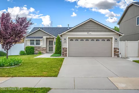 6255 W Harmony St, Rathdrum, ID 83858