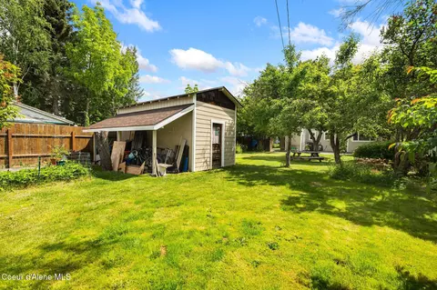 Exterior - 707 N Forest Ave, Sandpoint, ID 83864 photo 8 of 12