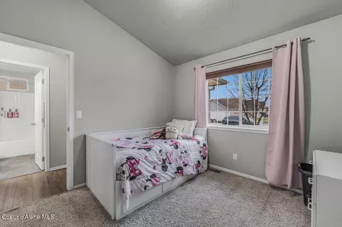 Bedroom - 9499 N Macie Loop, Hayden, ID 83835 photo 4 of 6