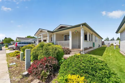 1816 Bounty Loop, Hayden, ID 83835