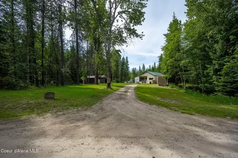Exterior - 963 Upper Samuels Rd, Sandpoint, ID 83864 photo 1 of 12