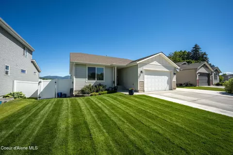 516 W Tennessee Ave, Post Falls, ID 83854