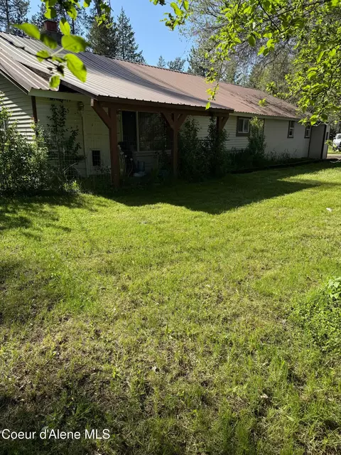 30625 N Pastime St, Athol, ID 83801