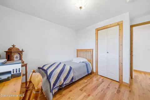 Bedroom - 3132 Windfall Pass Rd, Plummer, ID 83851 photo 4 of 7