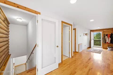Entry Way - 3132 Windfall Pass Rd, Plummer, ID 83851 photo 2 of 3