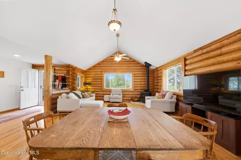 Dining - 3132 Windfall Pass Rd, Plummer, ID 83851 photo 2 of 4