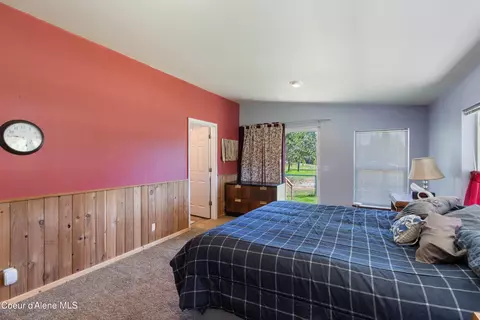 Bedroom - 871 Foothill Dr, Athol, ID 83801 photo 3 of 4