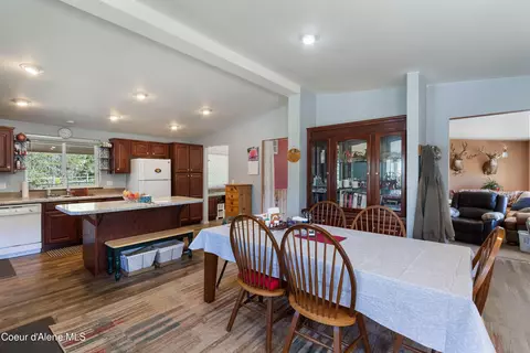 Dining - 871 Foothill Dr, Athol, ID 83801 photo 1 of 1