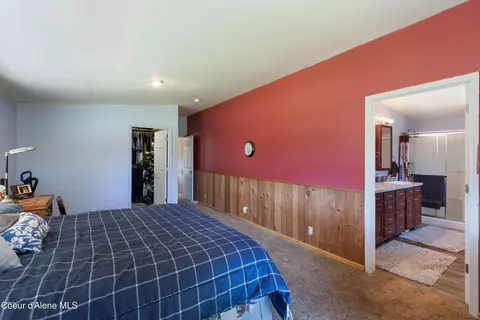 Bedroom - 871 Foothill Dr, Athol, ID 83801 photo 2 of 4