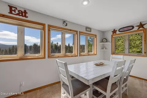 Dining - 3657 Cocolalla Loop, Cocolalla, ID 83813 photo 1 of 1