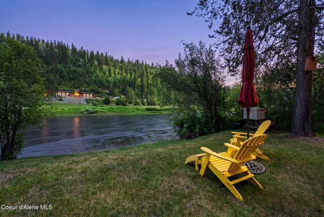 163 Bussard Lake Rd, Bonners Ferry, ID 83805