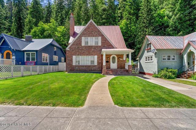 10 King St, Wallace, ID 83873