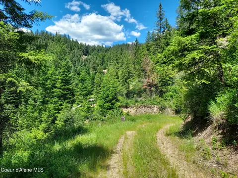 2674 S Sled Rd, Coeur D'alene, ID 83814