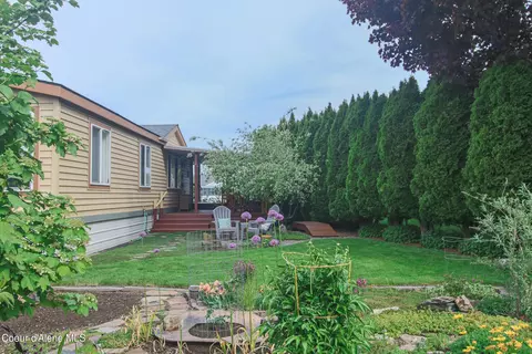 2068 W Oxford Cir, Coeur D'alene, ID 83815