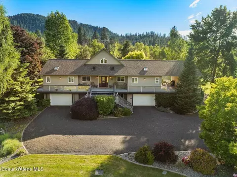 1600 Cottonwood Dr, Saint Maries, ID 83861