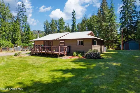 112 Sandy Ridge Rd, Priest River, ID 83856