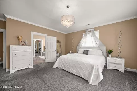 Bedroom - 2500 E Marnett Rd, Athol, ID 83801 photo 2 of 4