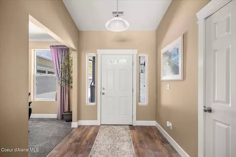 Entry Way - 2500 E Marnett Rd, Athol, ID 83801 photo 1 of 1