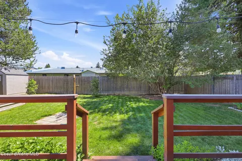 Exterior - 1625 Sequoia Ln, Sandpoint, ID 83864 photo 7 of 13