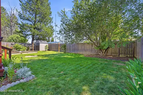Exterior - 1625 Sequoia Ln, Sandpoint, ID 83864 photo 9 of 13