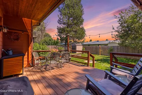 Exterior - 1625 Sequoia Ln, Sandpoint, ID 83864 photo 5 of 13