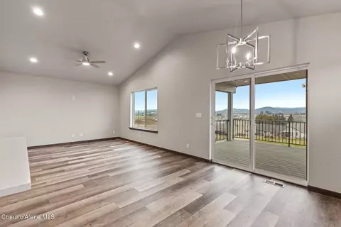 3594 N Blaze Loop, Post Falls, ID 83854 photo 11