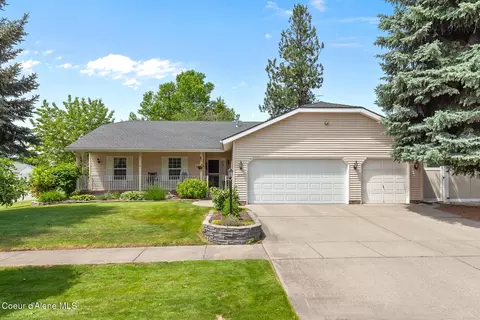 5881 N Isabella Dr, Coeur D'alene, ID 83815